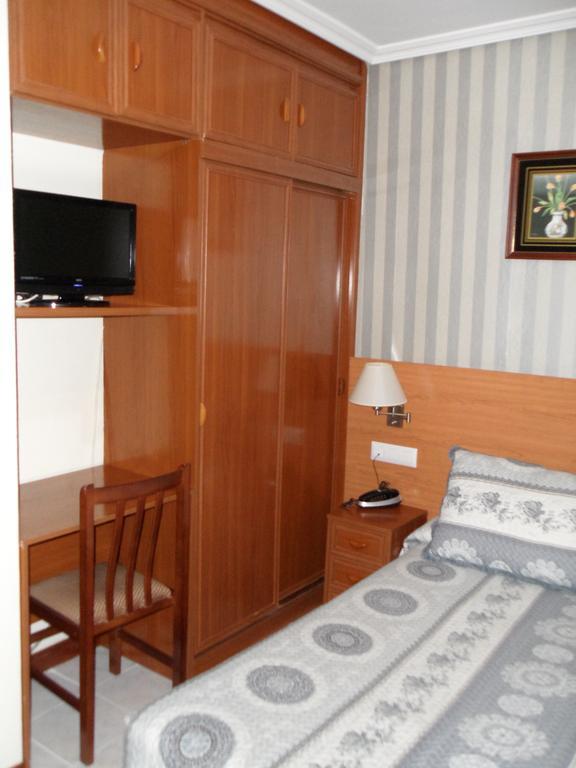 Hotel Alemar Somo Chambre photo